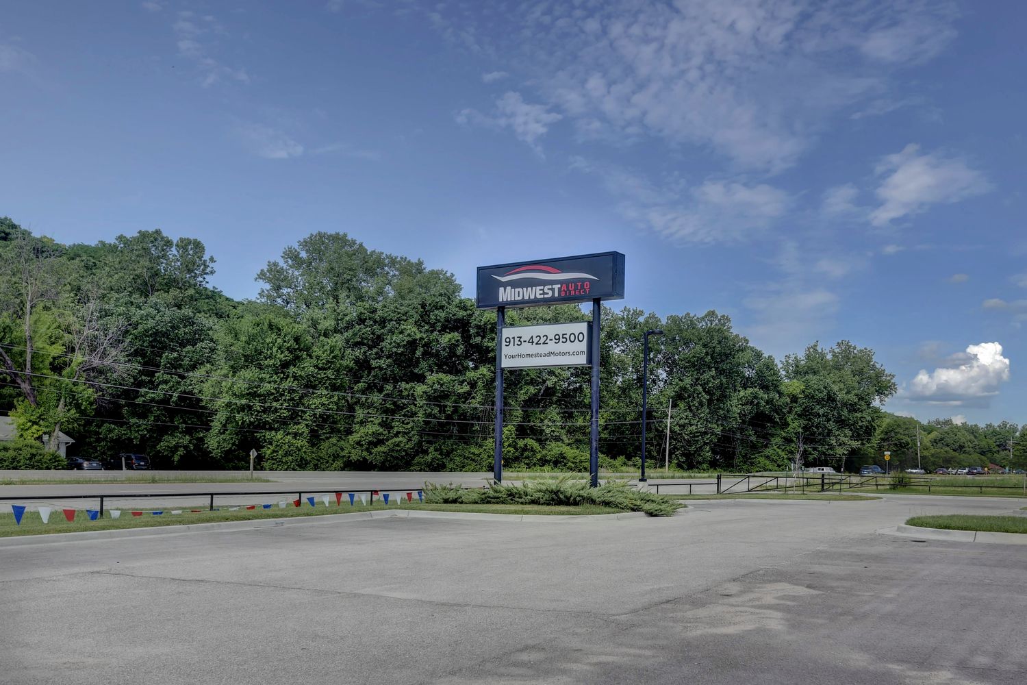 Midwest Auto Direct: 11401 Kaw Dr, Edwardsville, KS 66111